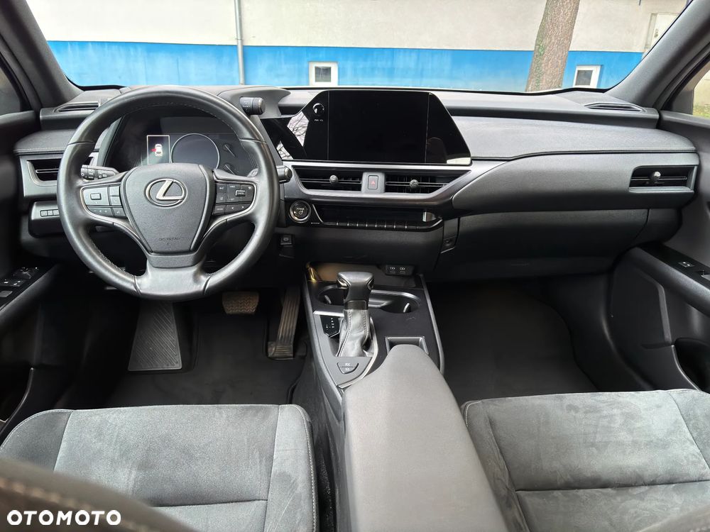 Lexus UX 250h GPF Business 2WD - 10
