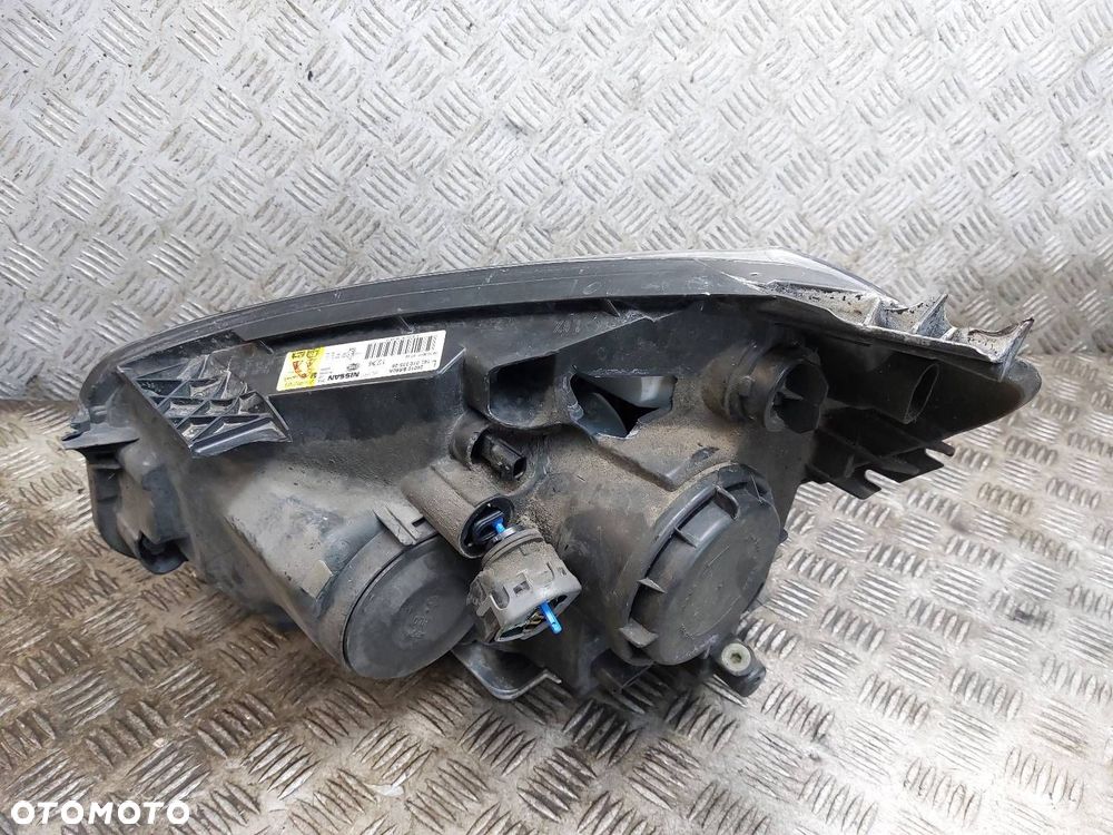 LAMPA PRAWY PRZÓD XENON QASHQAI+2 I LIFT J10 EU 26010BR60A 5DV009610-00 - 5