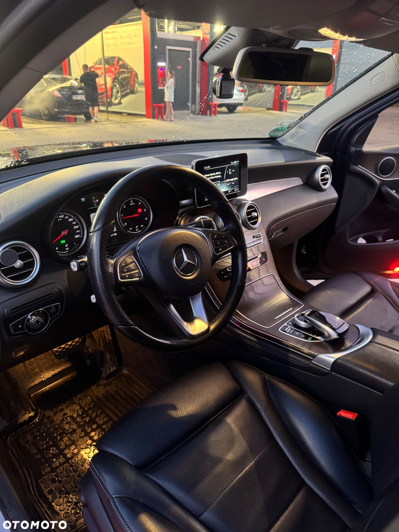 Mercedes-Benz GLC 250 d 4-Matic - 12