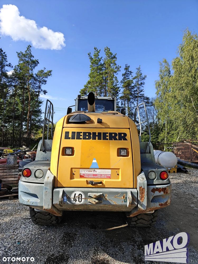 Liebherr L566 - 9