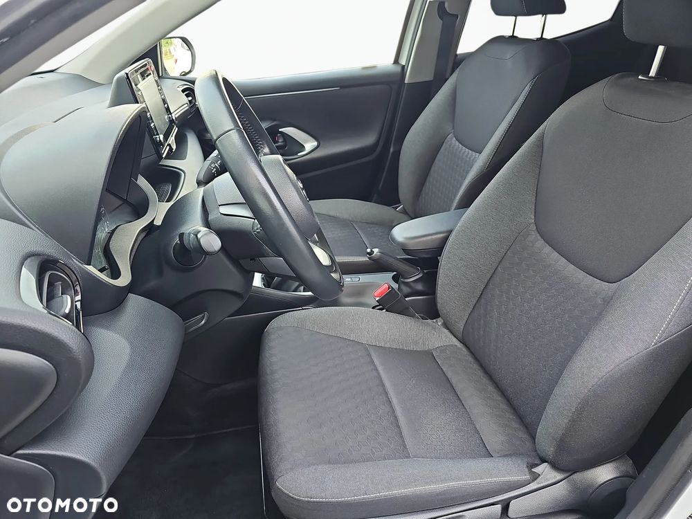 Toyota Yaris 1.5 Comfort - 12
