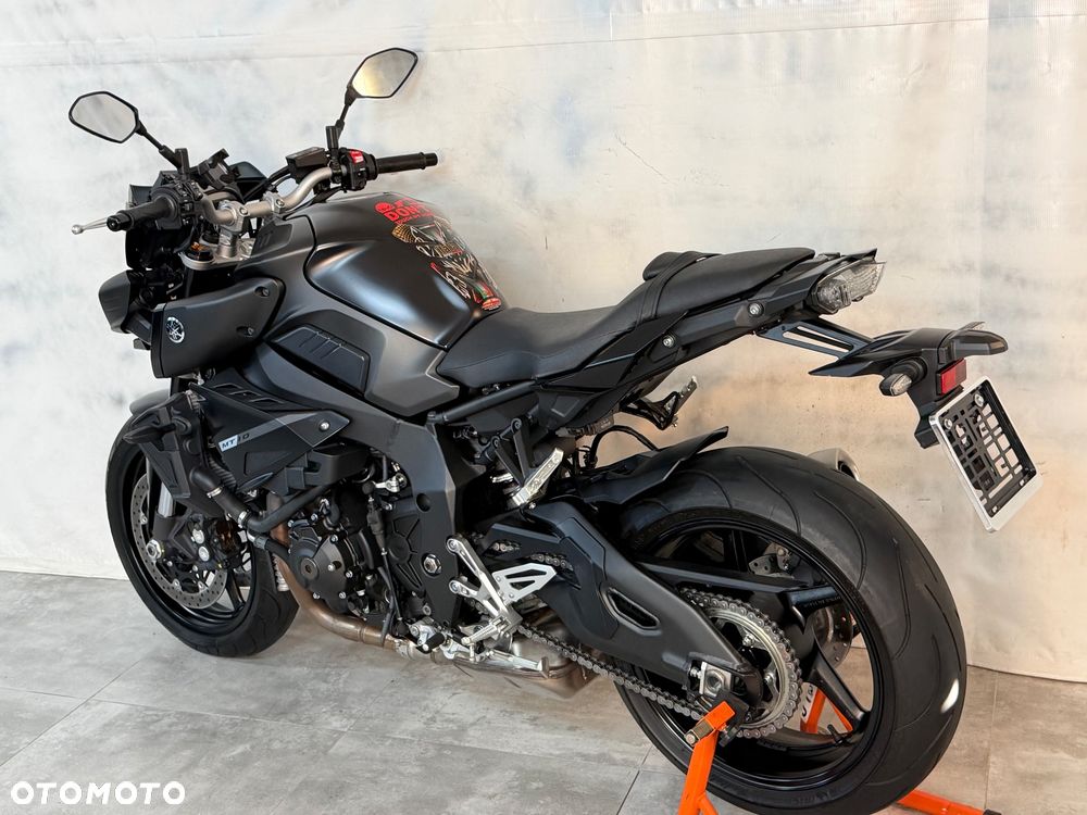 Yamaha MT - 26