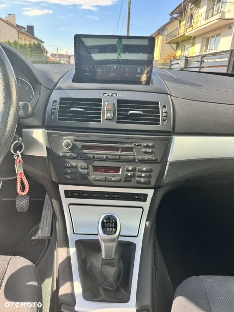 BMW X3 xDrive18d - 13