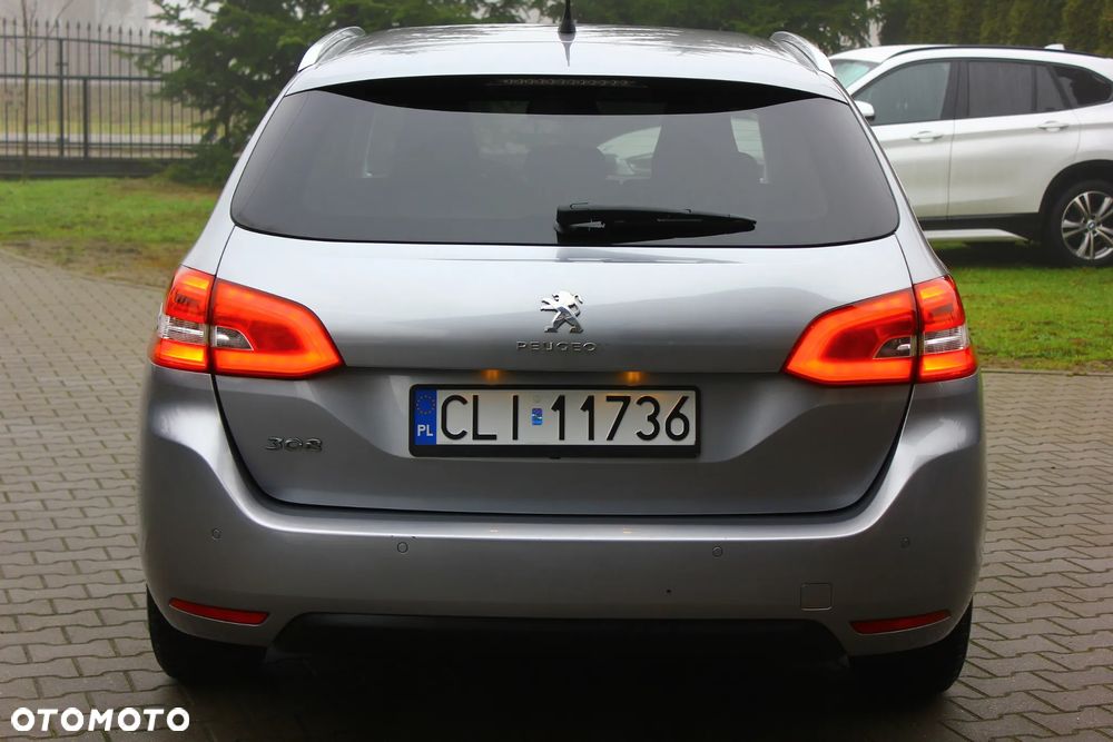 Peugeot 308 BlueHDi FAP 130 Stop & Start Allure - 17