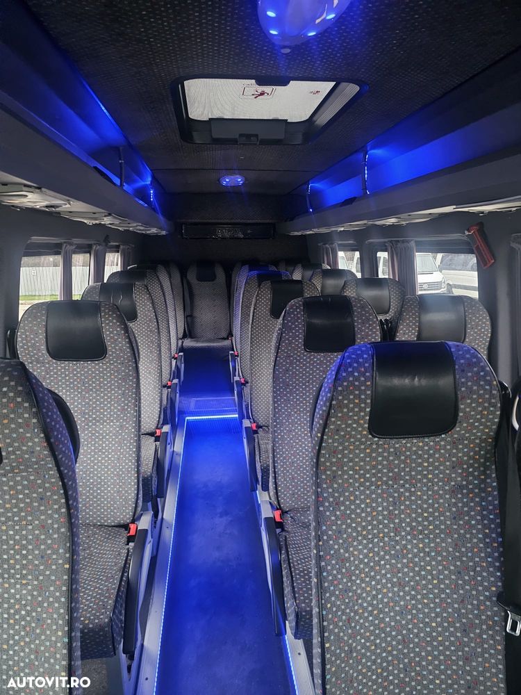 Mercedes-Benz Sprinter - 3