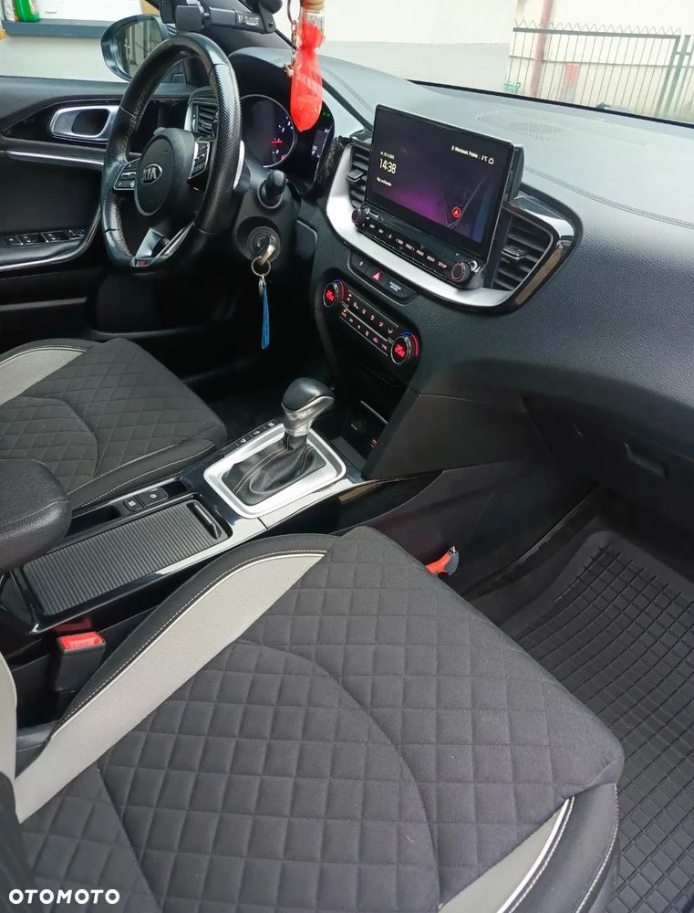 Kia ProCeed 1.5 T-GDI DCT7 OPF (48V Mild Hybrid) GT Line - 10