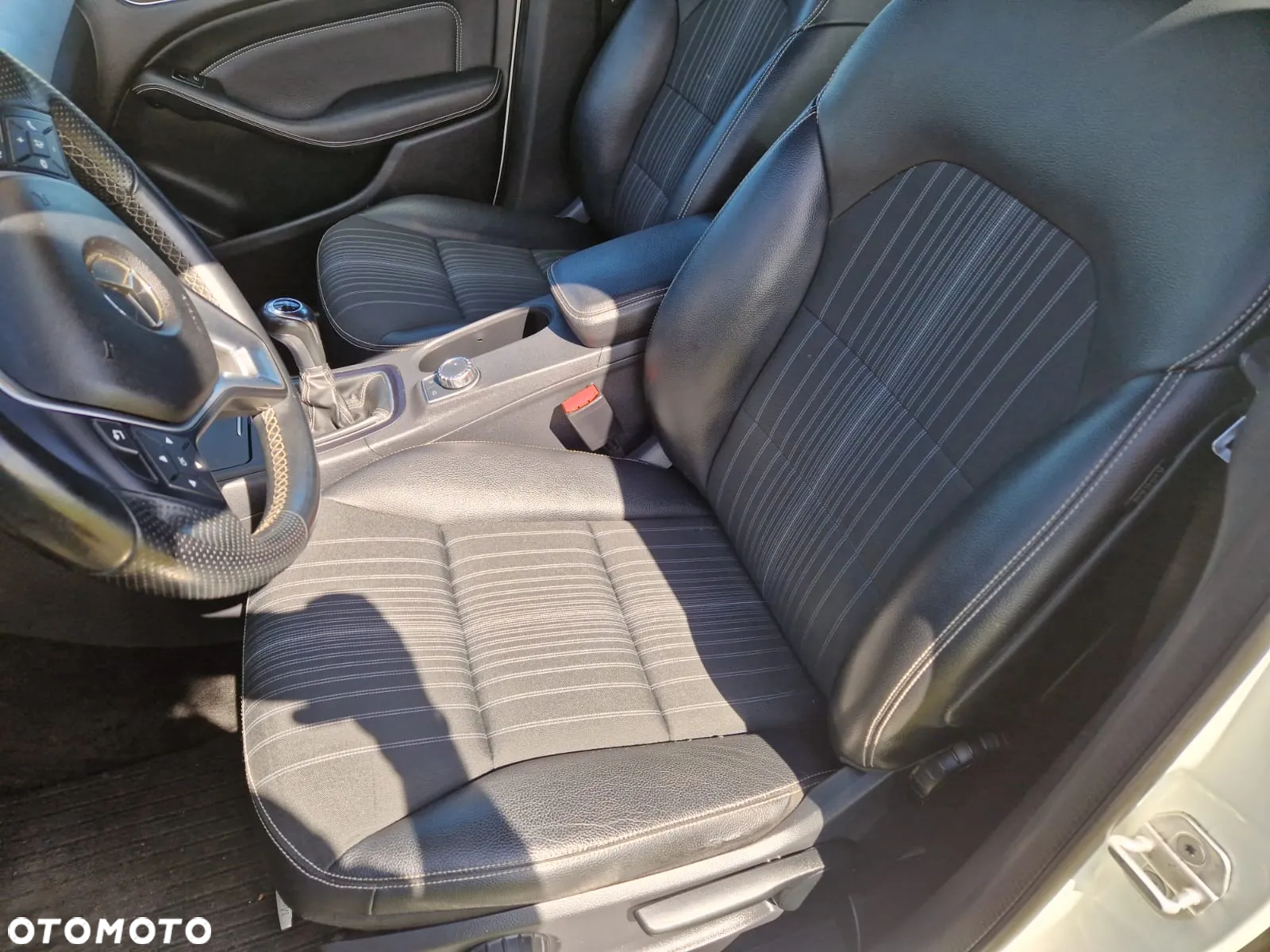 Mercedes-Benz Klasa B 180 CDI (BlueEFFICIENCY) - 12