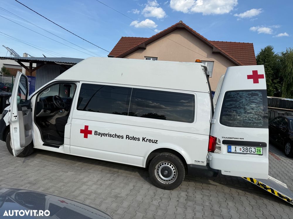 Volkswagen Multivan - 16