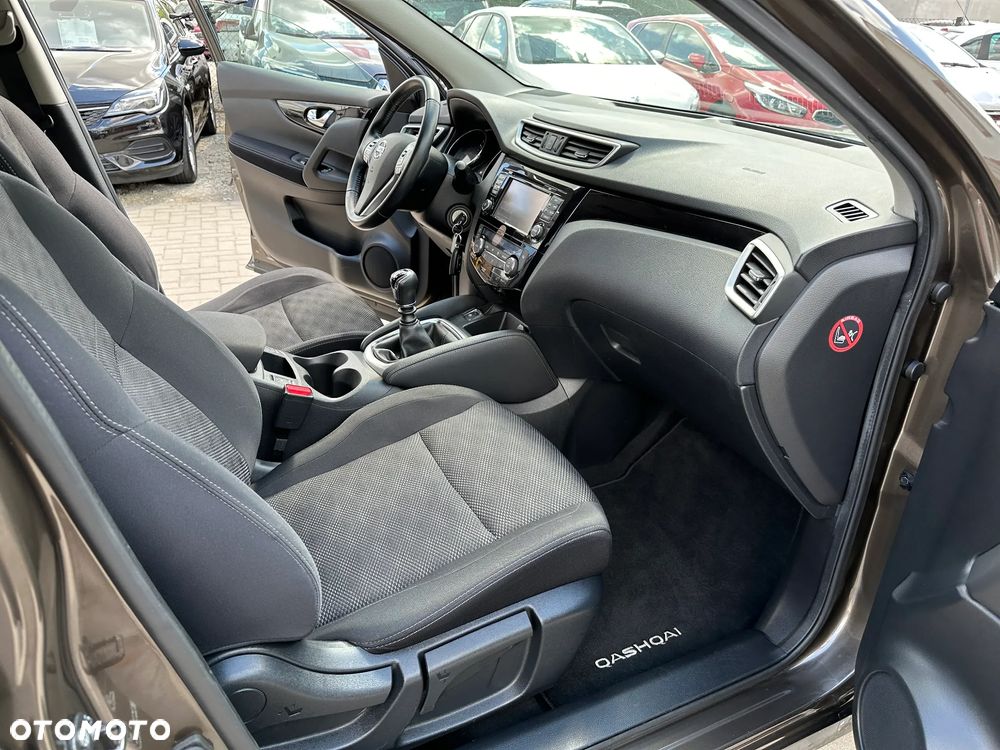Nissan Qashqai - 23