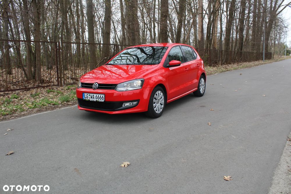 Volkswagen Polo - 1