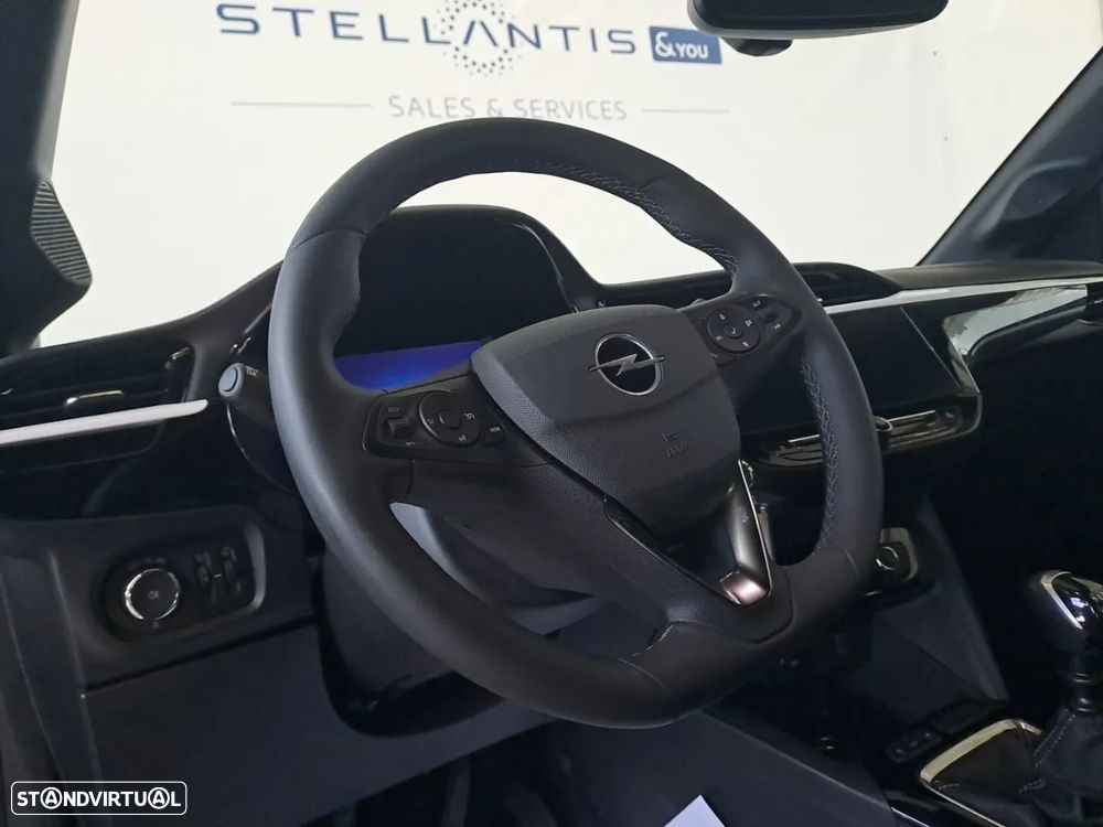 Opel Corsa 1.2 T GS - 12