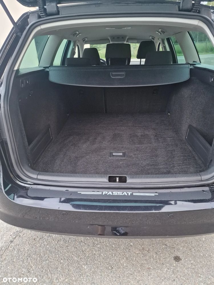 Volkswagen Passat 2.0 TDI Comfortline DSG - 26