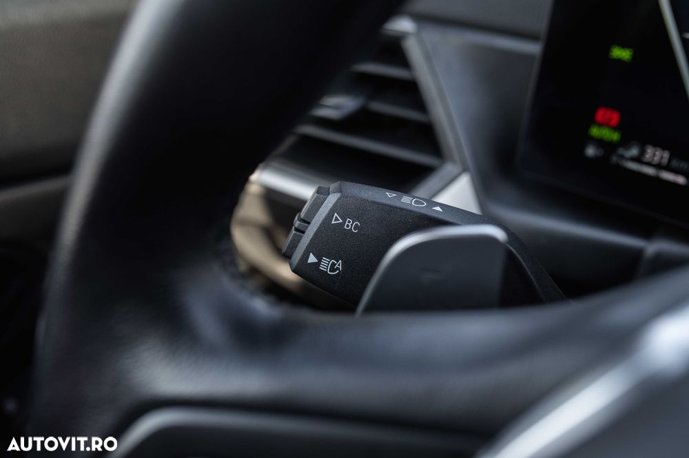 BMW Seria 3 320e Aut. - 16