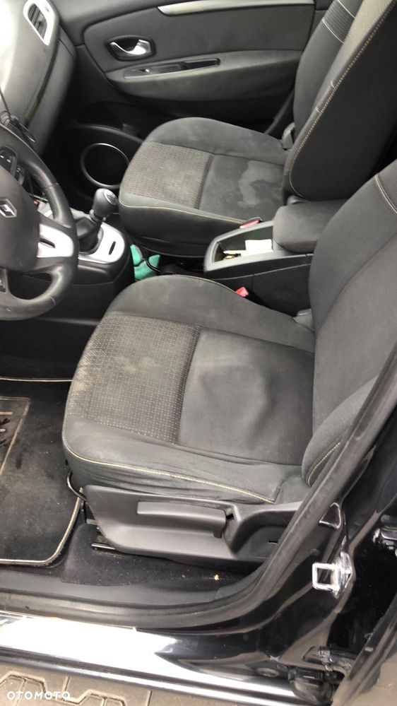 Renault Scenic dCi 130 FAP Bose Edition - 9