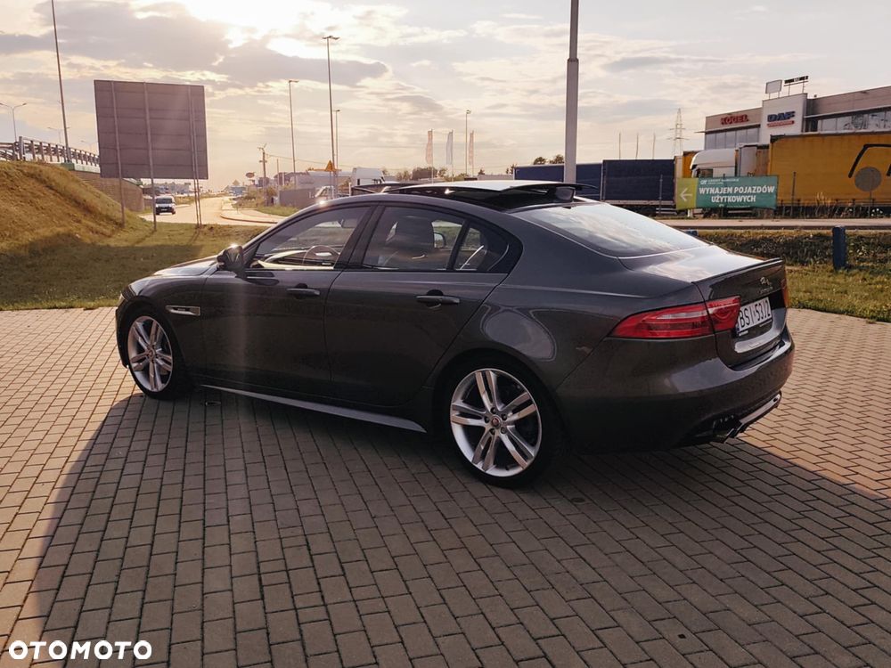 Jaguar XE 20d R-Sport - 5