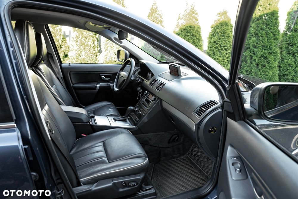 Volvo XC 90 D5 AWD Geartonic Summum - 23