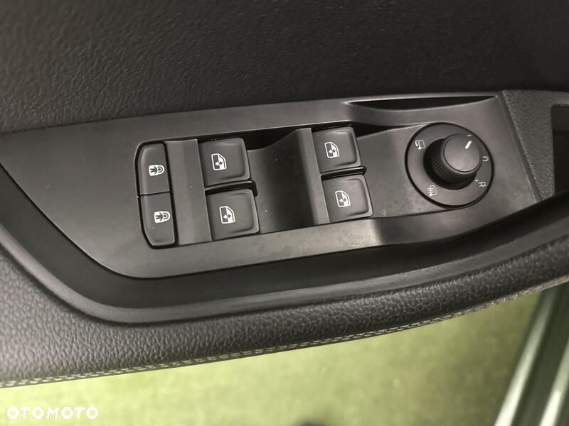 Skoda Superb 2.0 TSI Style DSG - 19