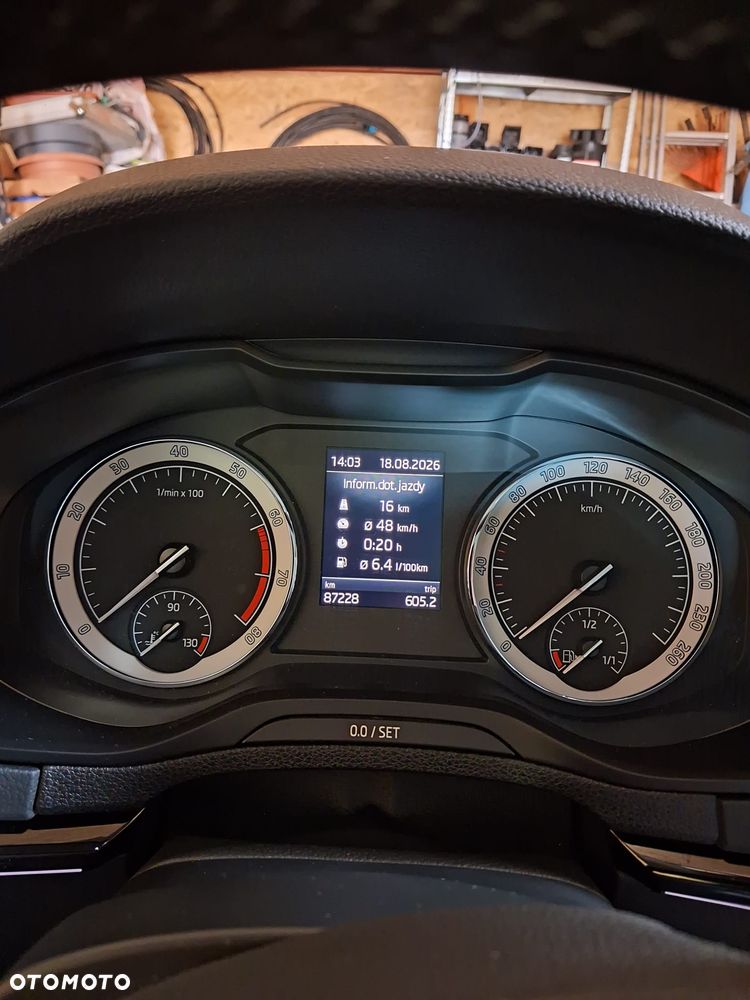 Skoda Karoq 1.5 TSI ACT Style DSG - 6