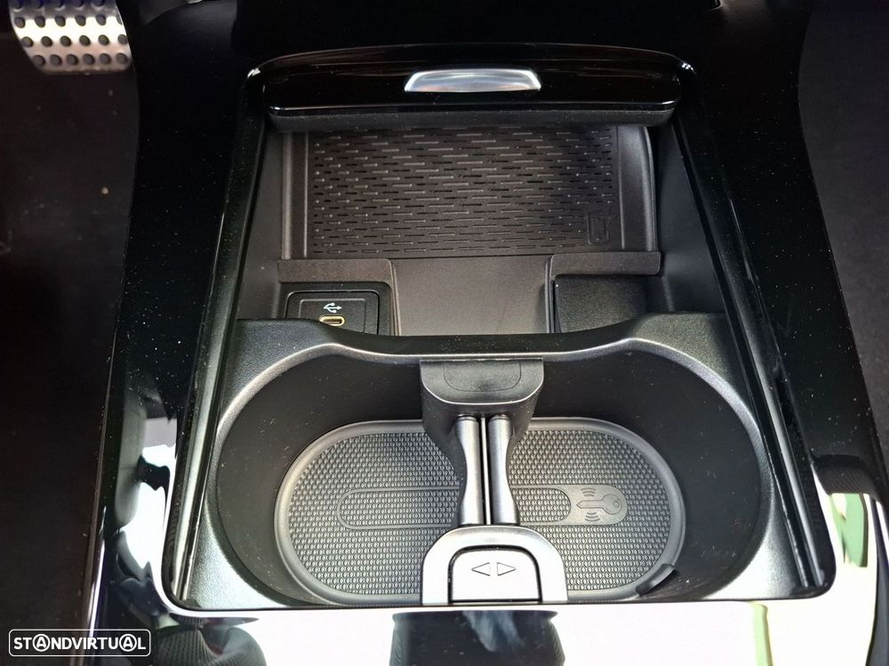 Mercedes-Benz CLA 180 d Shooting Brake AMG Line Aut. - 22