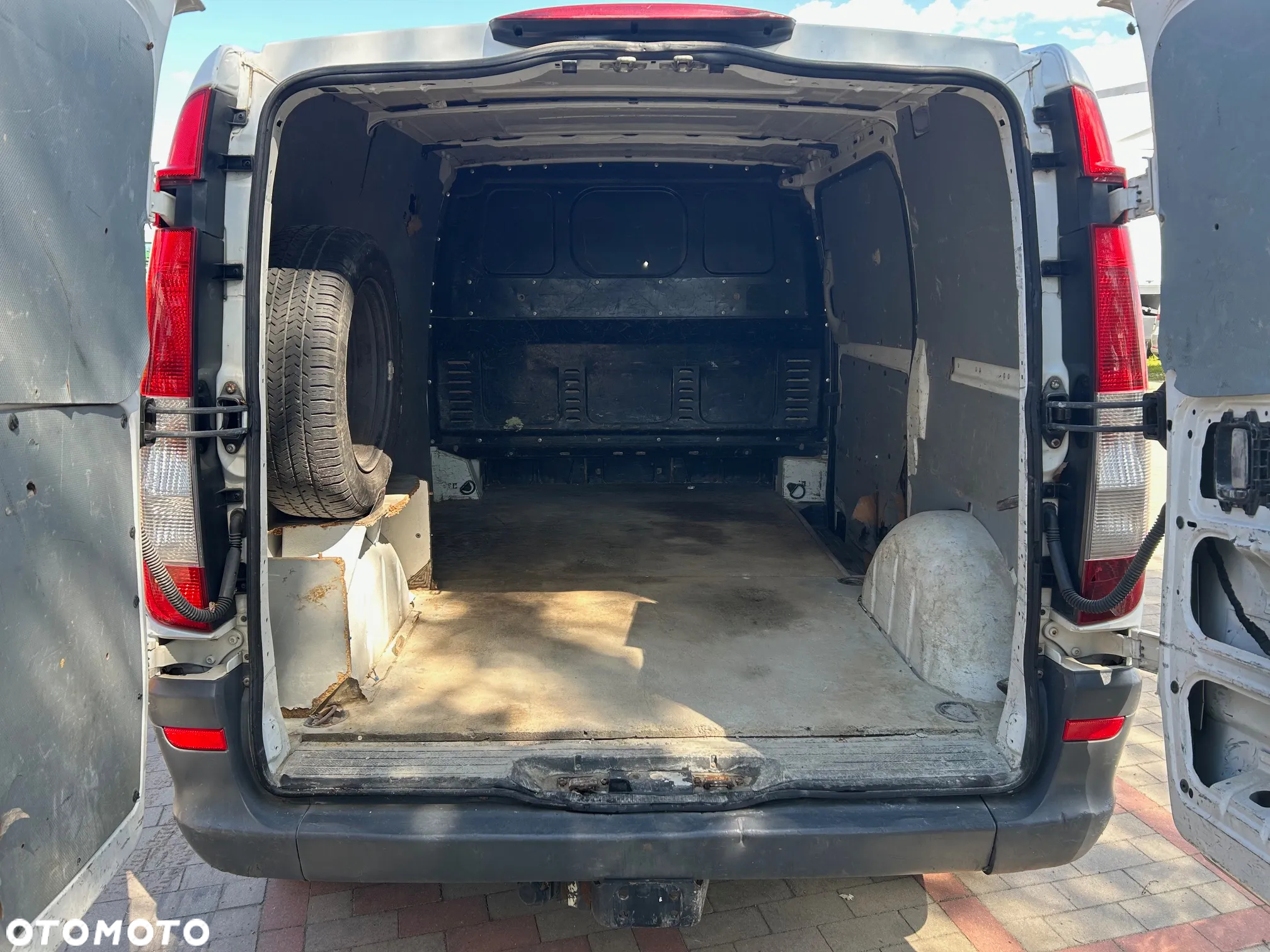 Mercedes-Benz Vito - 9