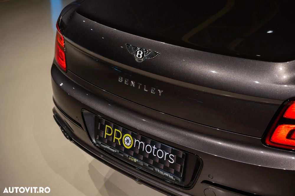 Bentley Flying Spur - 23