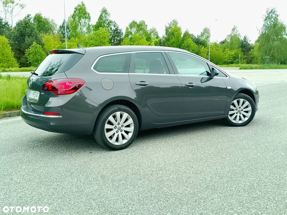 Opel Astra 1.6 CDTI DPF ecoFLEX TourerStart/Stop Exklusiv - 15