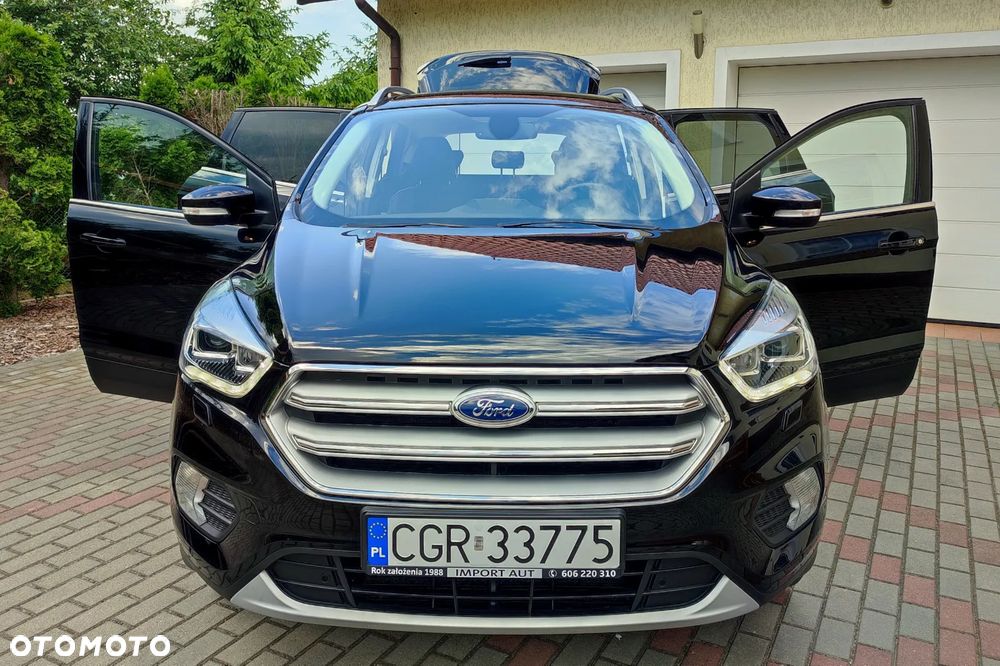 Ford Kuga 1.5 EcoBoost 4x4 Titanium - 3