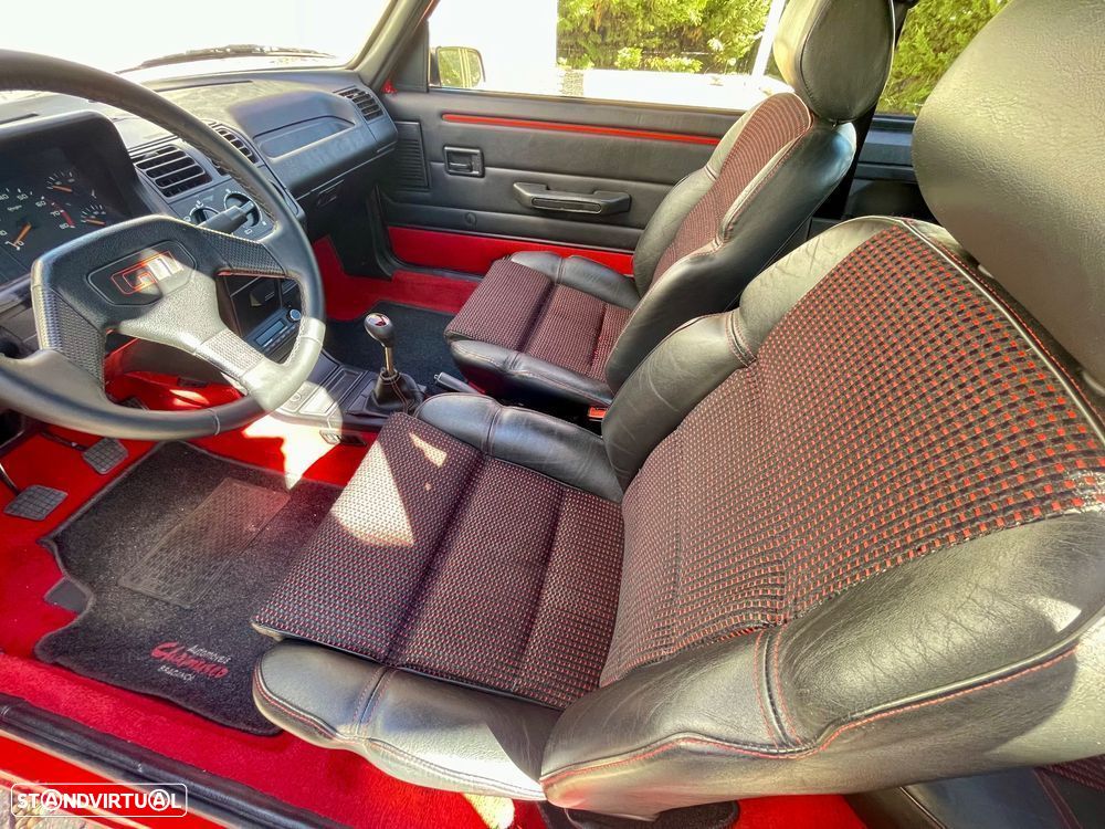 Peugeot 205 1.9 GTi - 10