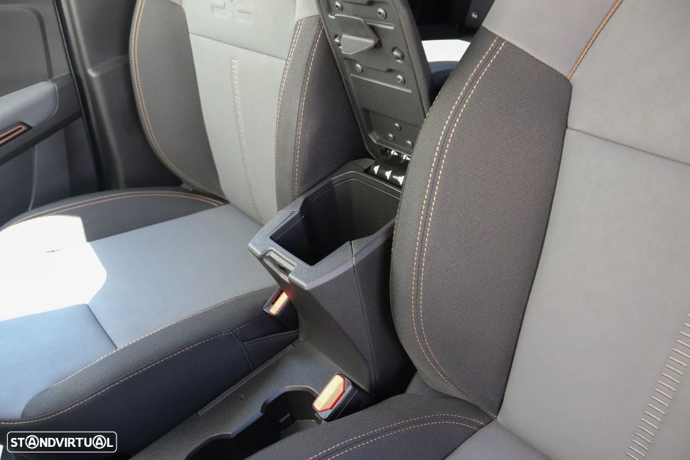 Dacia Jogger 1.0 TCe Extreme 7L - 22