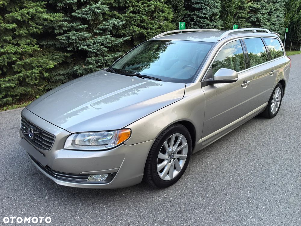 Volvo V70 D2 Dynamic Momentum - 23