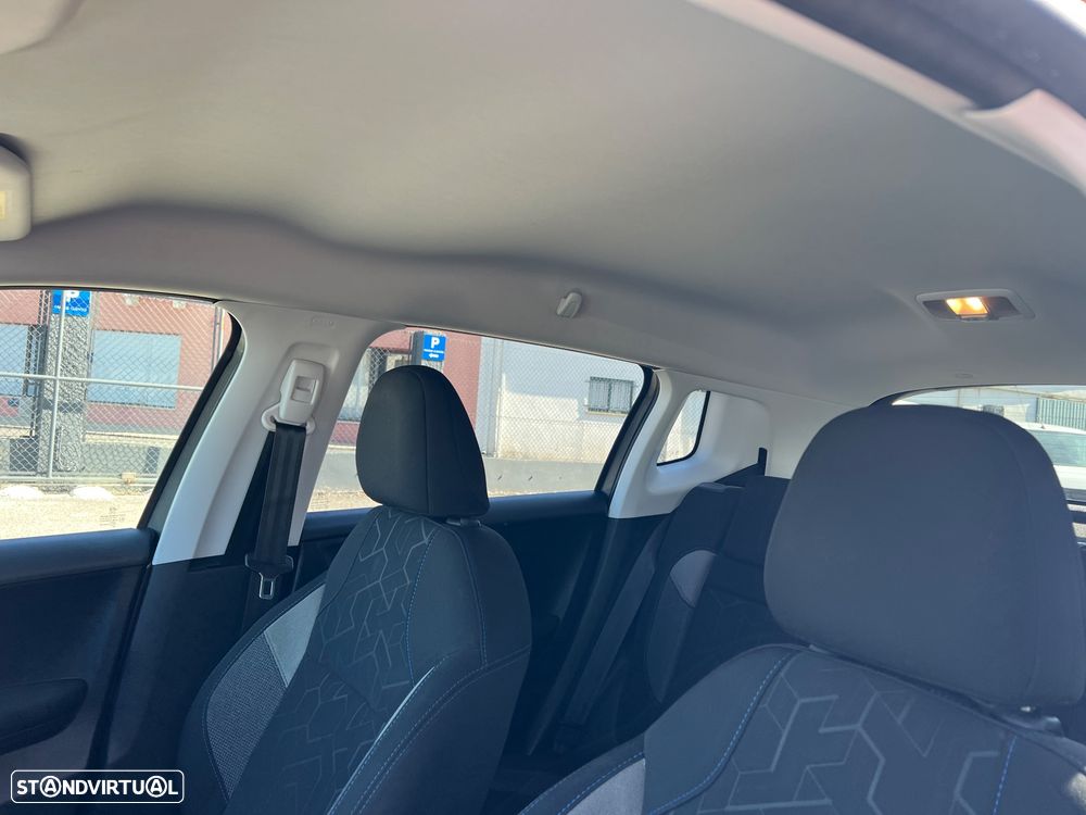 Peugeot 2008 1.2 PureTech Style - 13