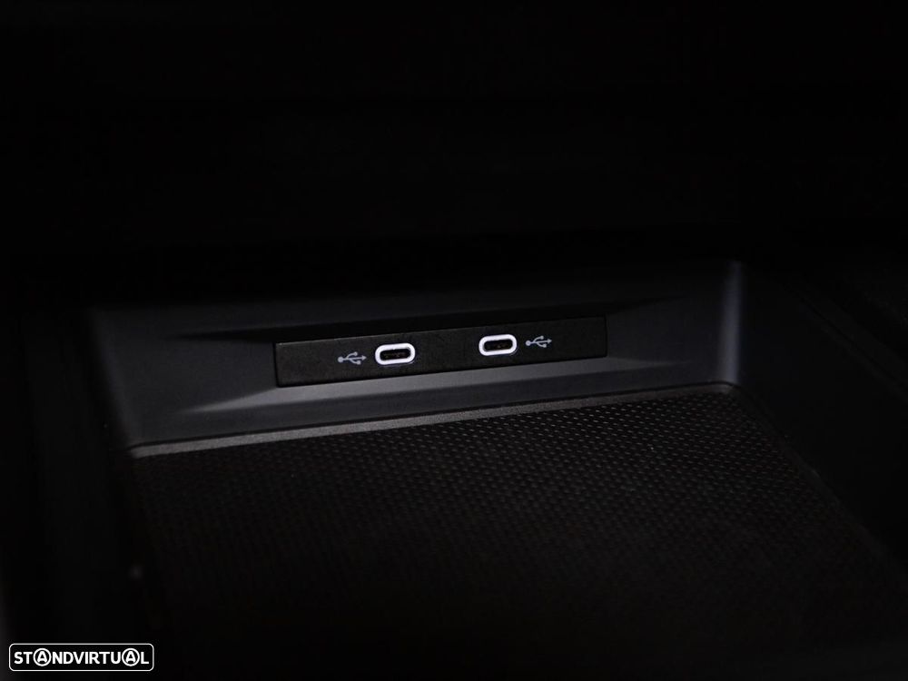 SEAT Leon ST 1.4 e-Hybrid FR DSG - 24