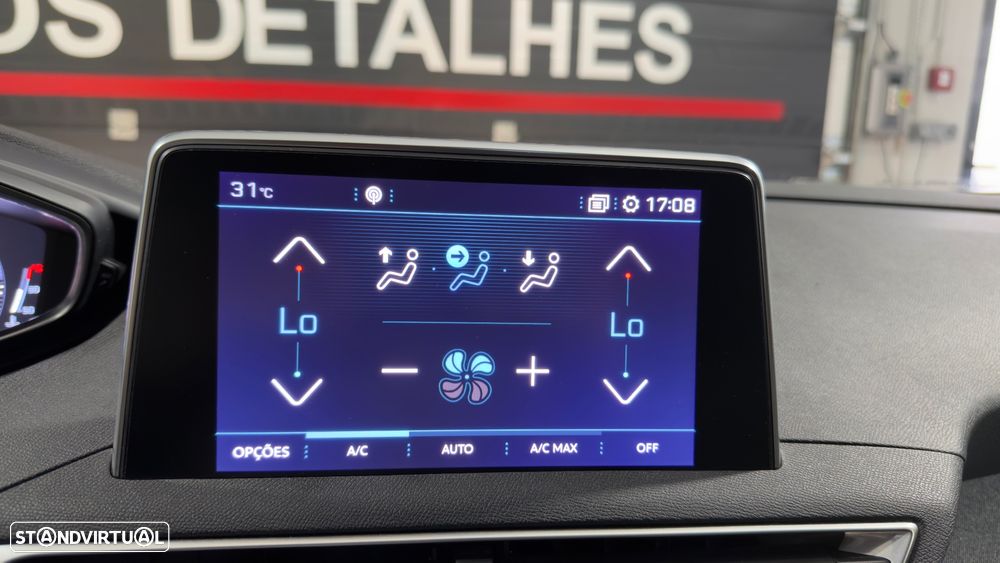 Peugeot 3008 1.2 PureTech Allure J18 - 25