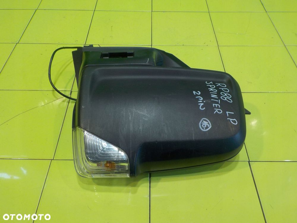 MERCEDES SPRINTER II W906 LIFT 15r lusterko lewe A9068102193 - 2