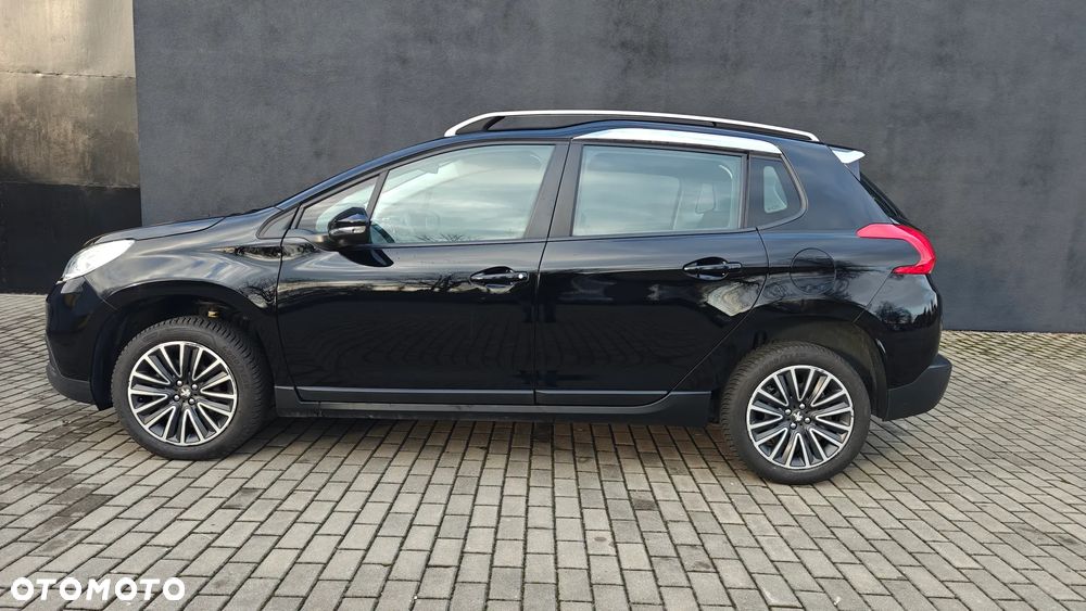 Peugeot 2008 PureTech 82 Allure - 4