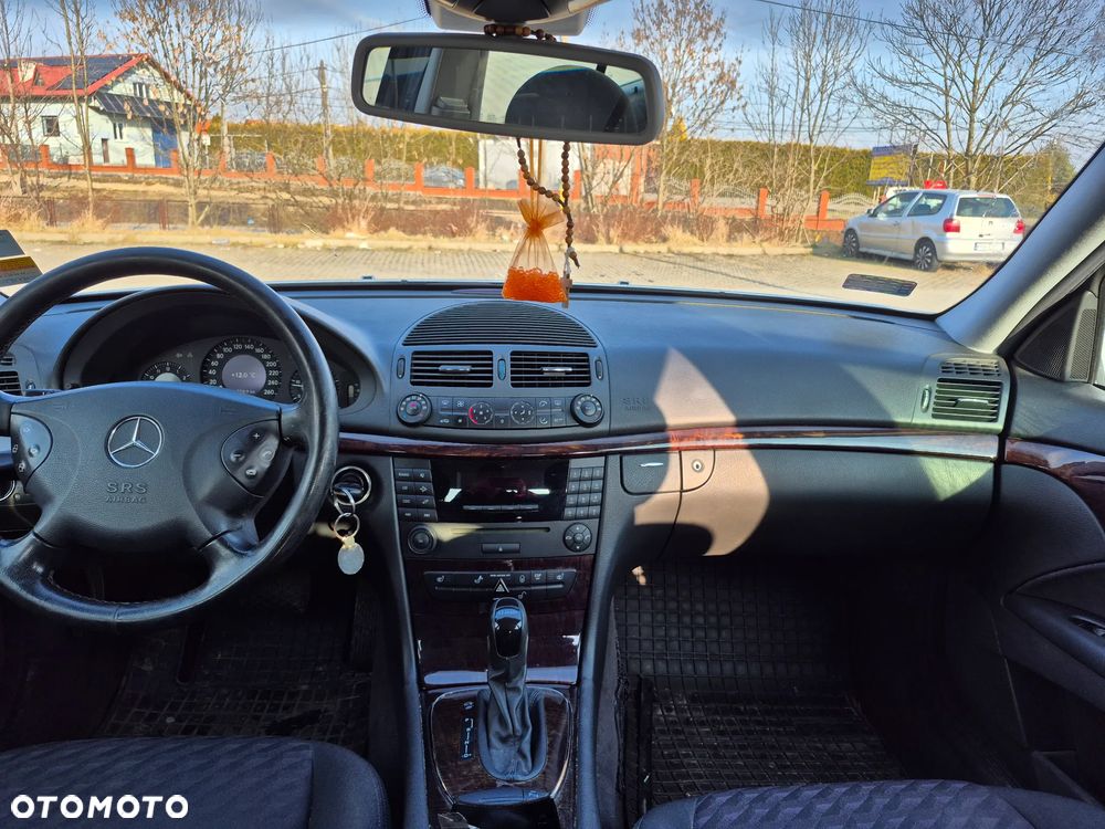 Mercedes-Benz Klasa E 200 CDI Automatik Classic - 5