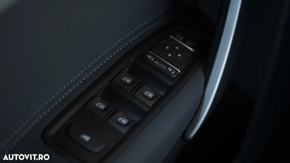 Mercedes-Benz T - 21