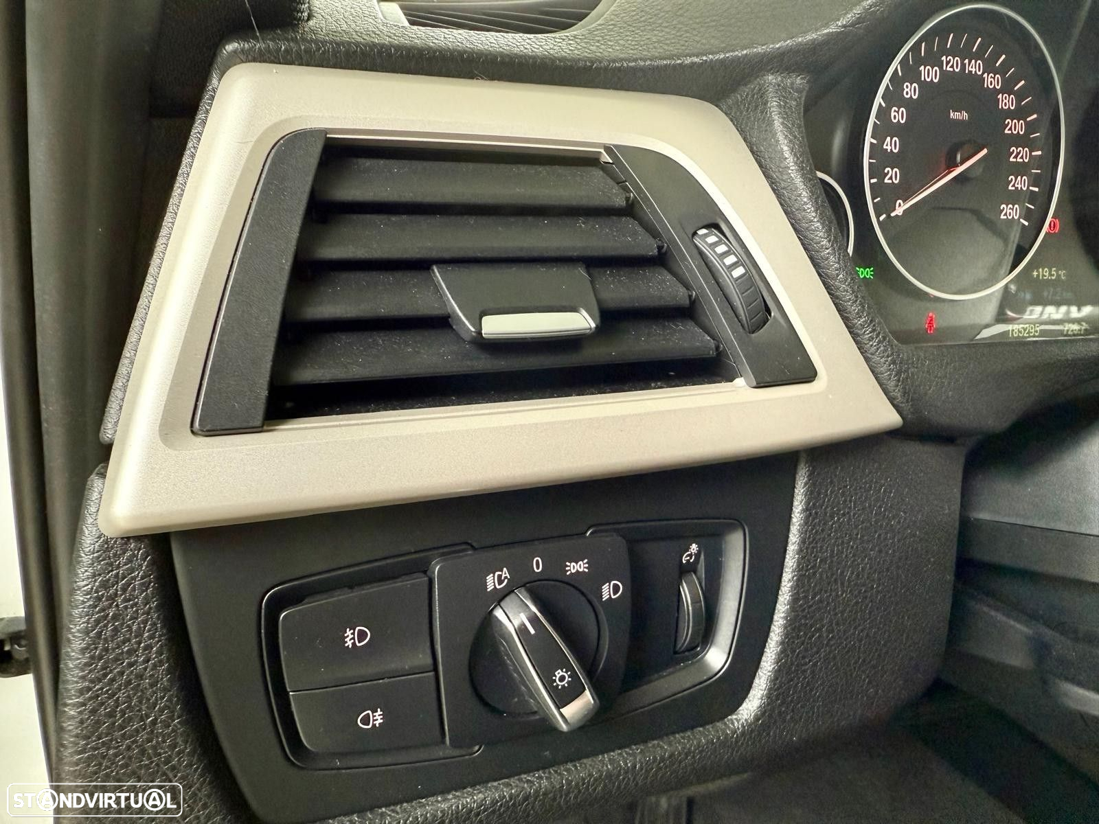 BMW 320 d Touring Auto Pack M - 18