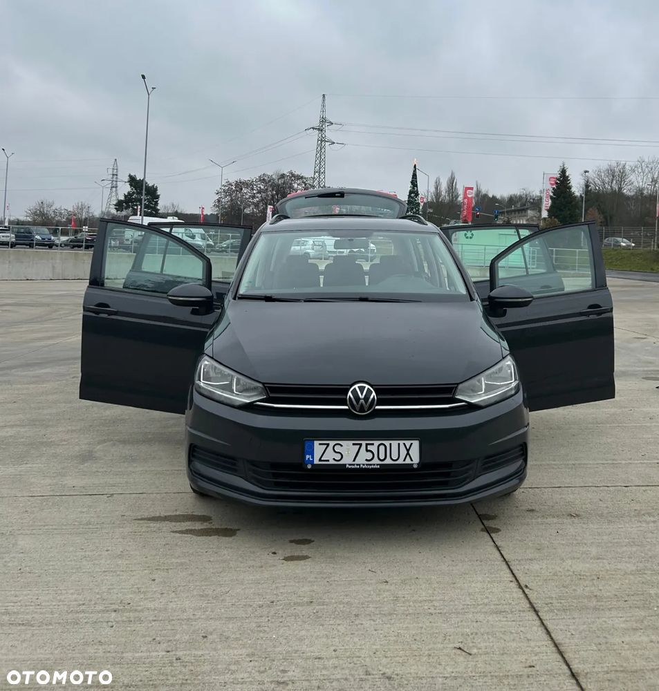 Volkswagen Touran 1.5 TSI EVO Trendline - 2