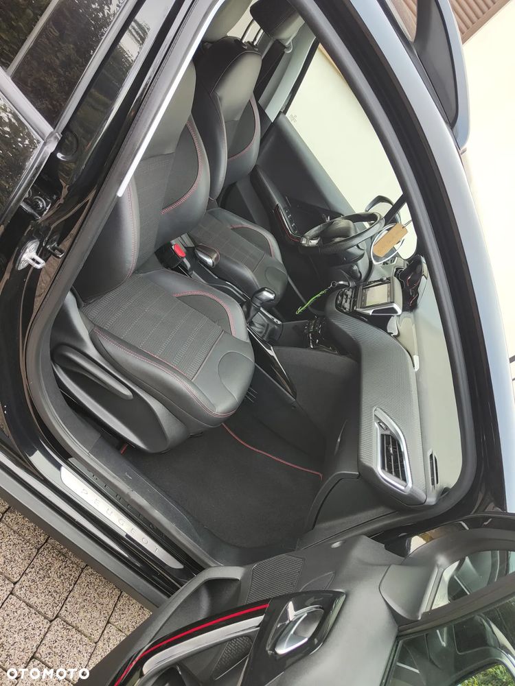Peugeot 2008 1.6 BlueHDi Active - 12