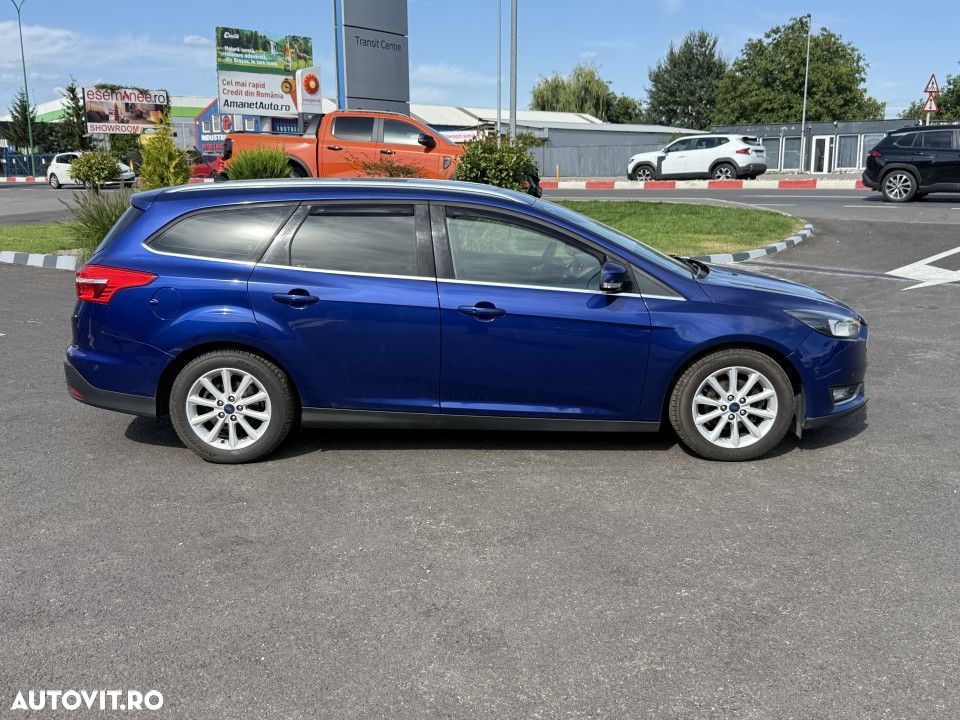 Ford Focus - 5