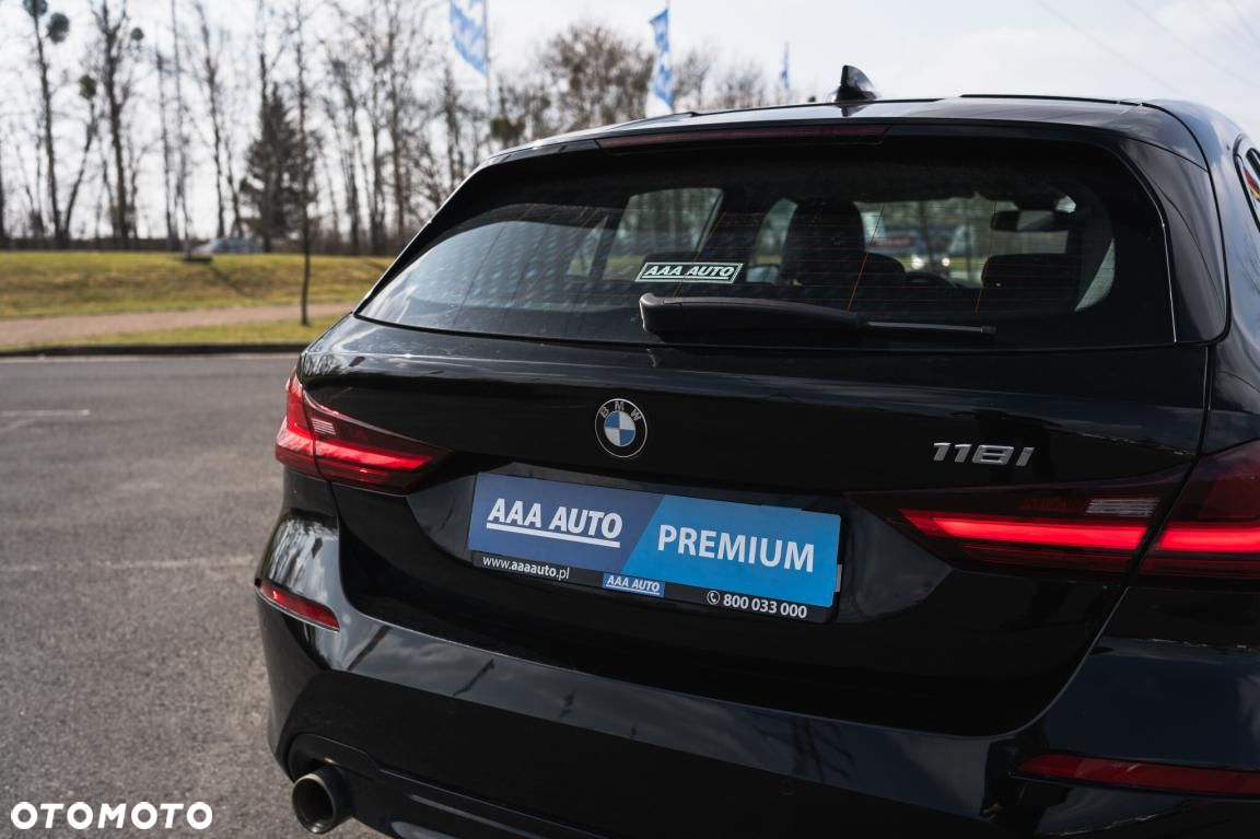 BMW Seria 1 - 12