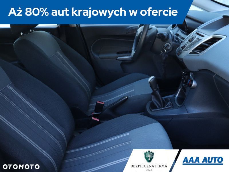 Ford Fiesta - 11