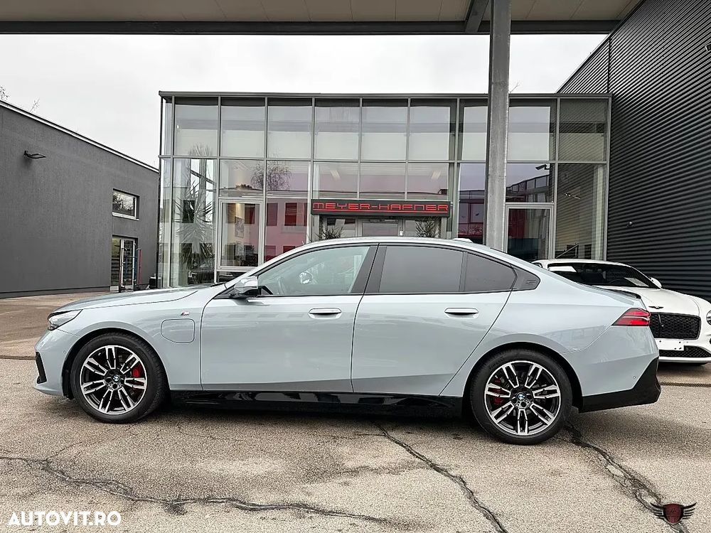 BMW Seria 5 530e xDrive Aut. - 18