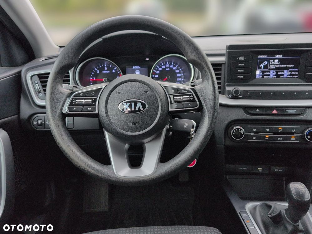 Kia Ceed 1.6 CRDi SCR M - 12