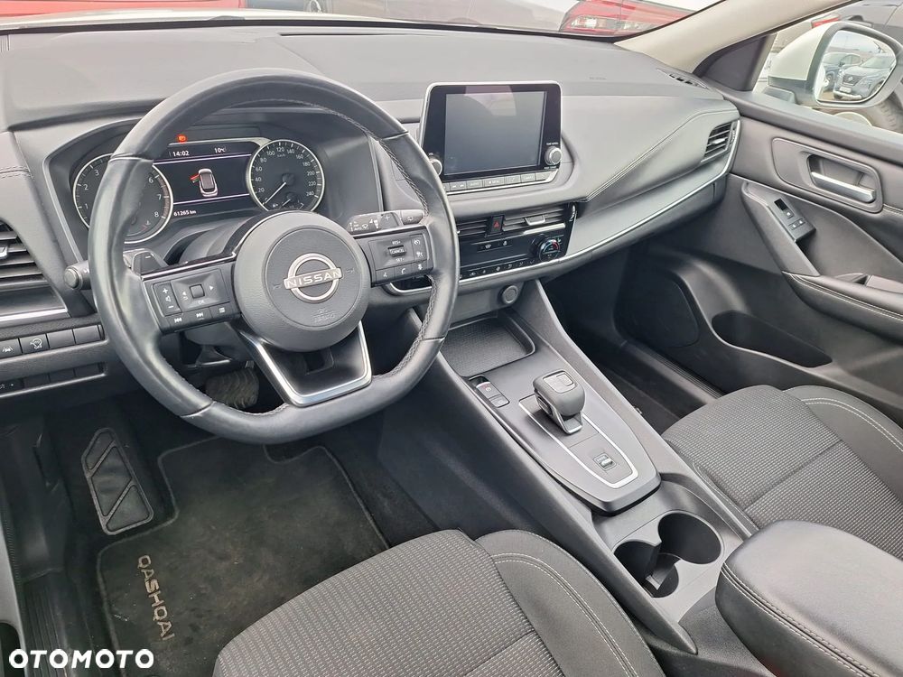 Nissan Qashqai 1.3 DIG-T MHEV Acenta Xtronic - 7