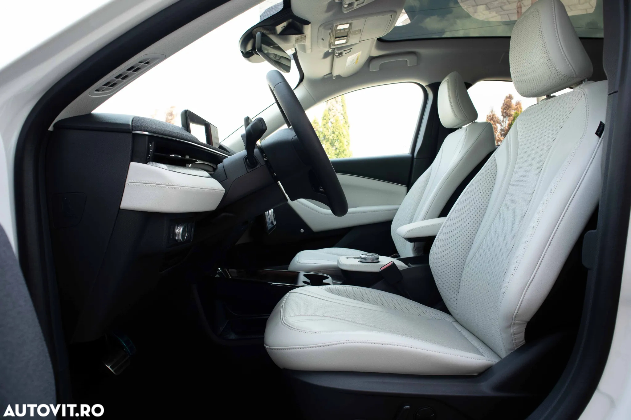Ford Mustang Mach-E AWD Extended Range 258 kW Premium - 16