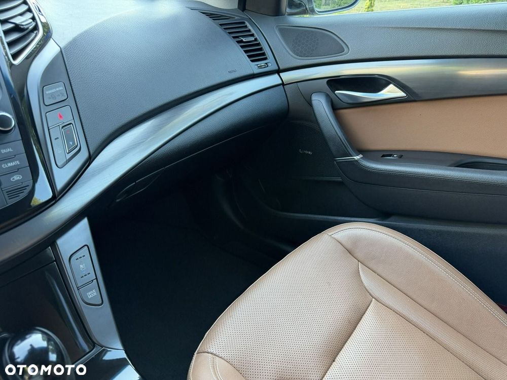 Hyundai i40 Kombi blue 1.7 CRDi DCT Premium - 24