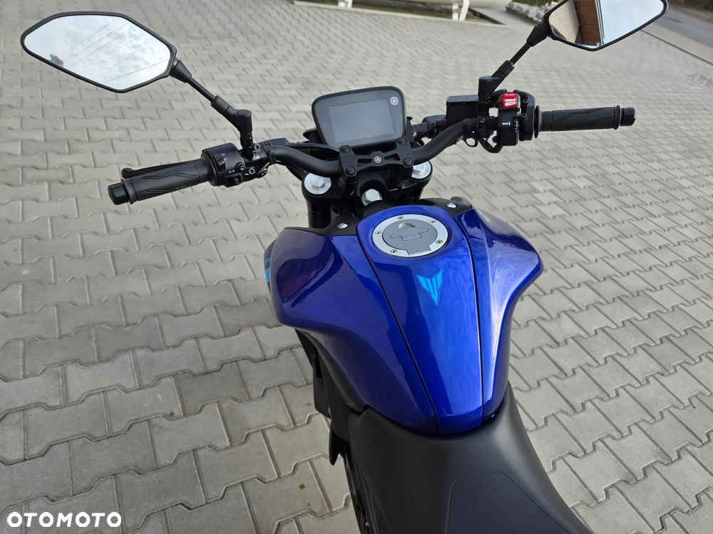 Yamaha MT - 17