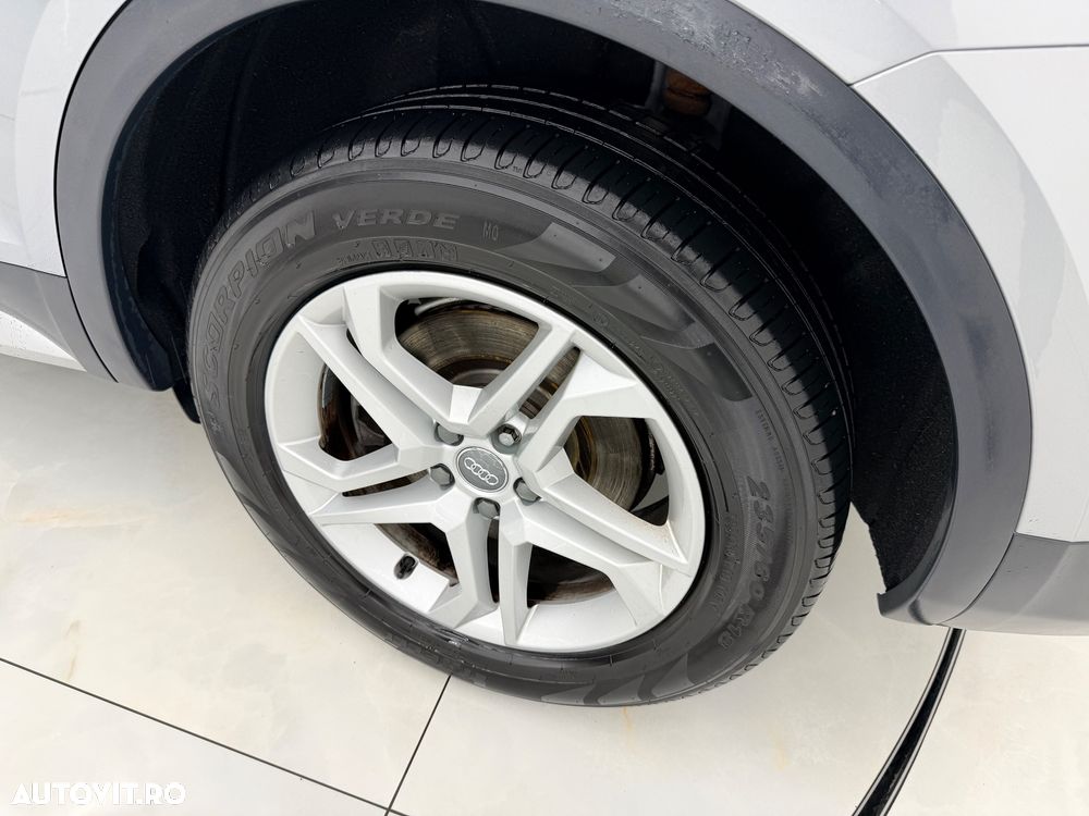 Audi Q5 40 TDI quattro S tronic design - 14